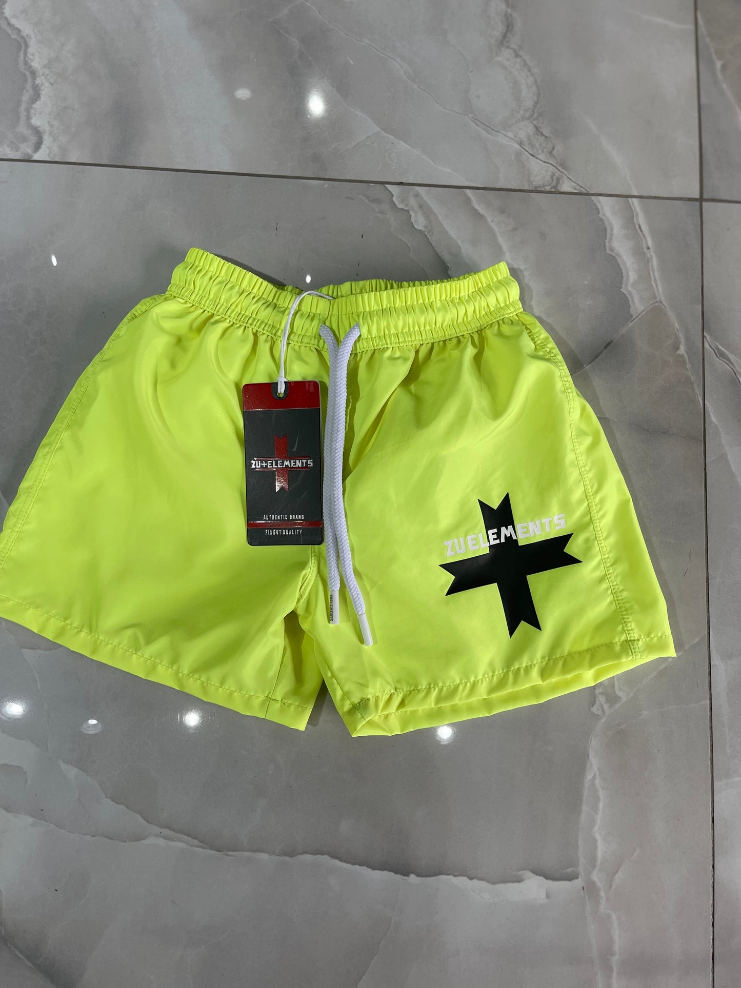 Costume Zu-Elements