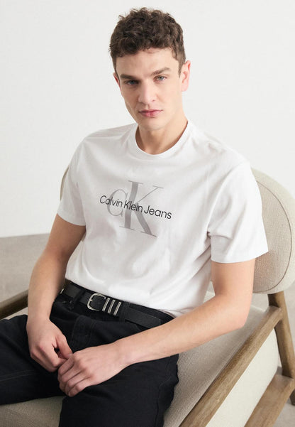 T-shirt Calvin Klein